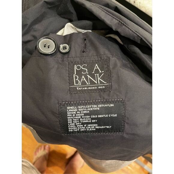 Jos. A. Bank Black Over Suit Rain Over Coat sz 44R EUC - Picture 8 of 8
